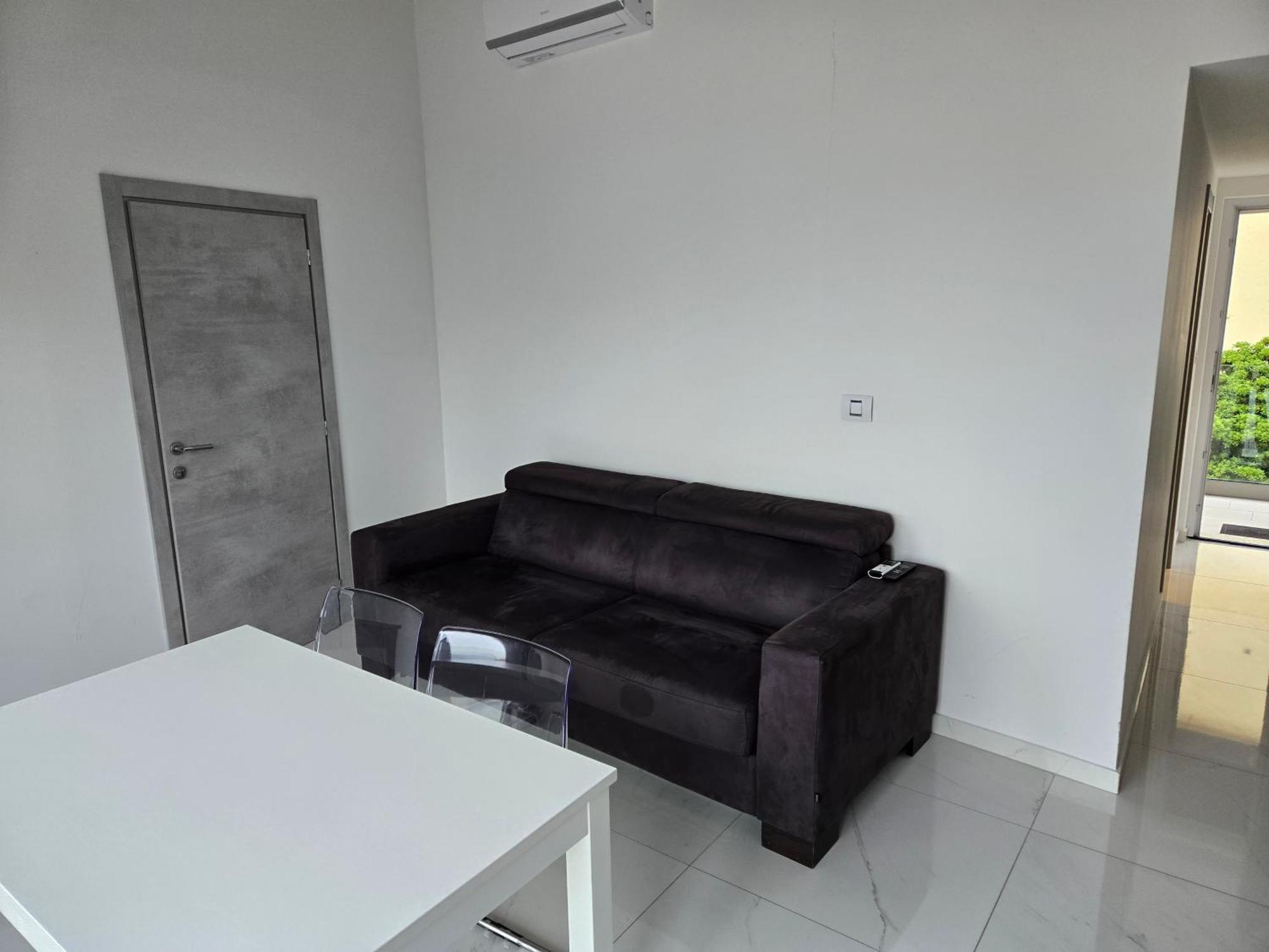 Vis A Vis Apartments บัชกา ภายนอก รูปภาพ